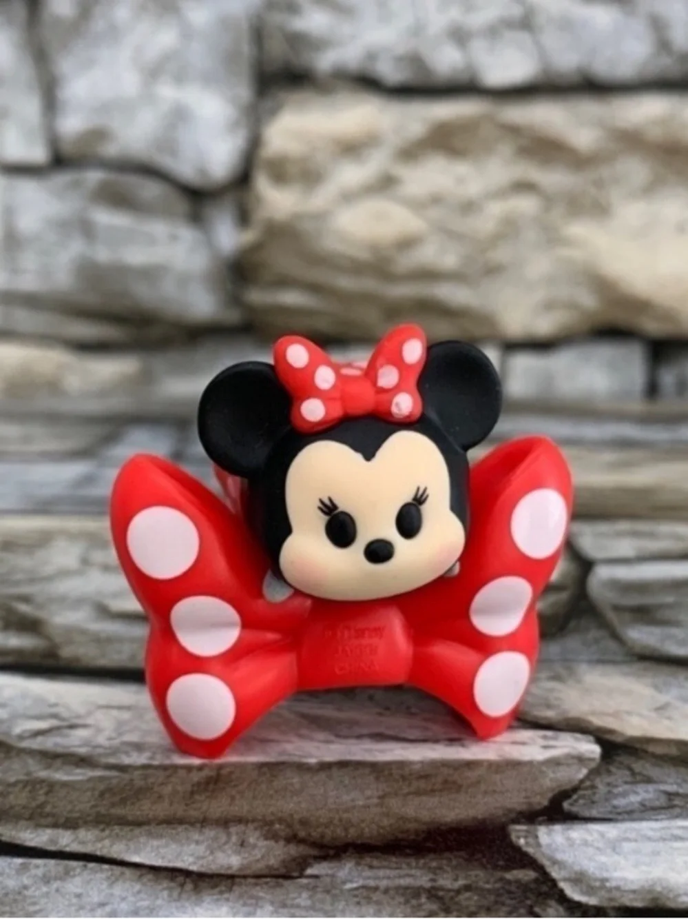 Disney Tsum Minnie Mouse Vinyl Medium Figure Bow Prop Mystery Blind Bag New Doll